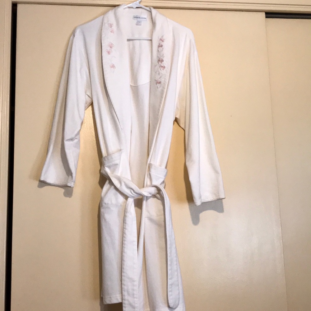bath robe - Picture 5 of 5